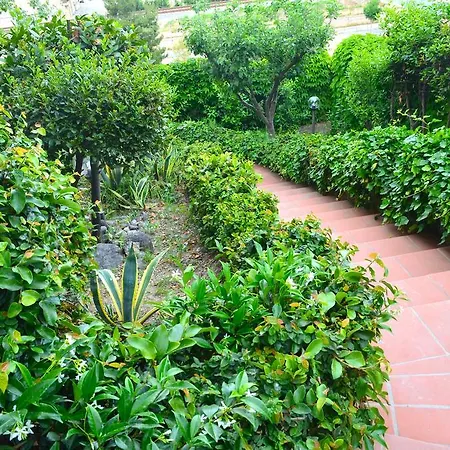 Nocleg ze śniadaniem The Incantation *